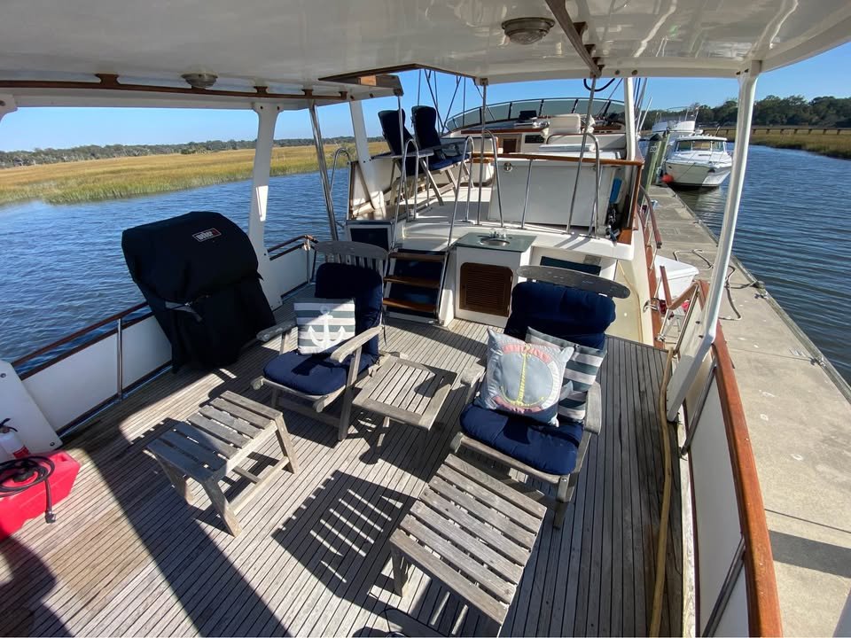 
								Albin 43 Sundeck Trawler 1990 full									