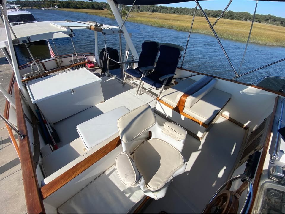 
								Albin 43 Sundeck Trawler 1990 full									
