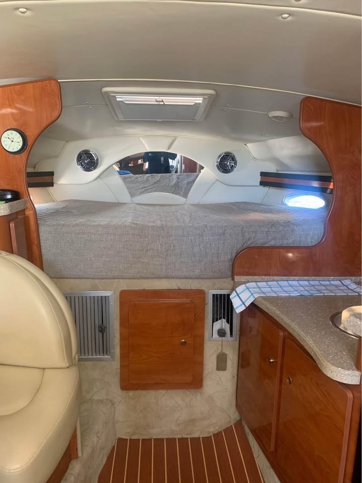 
								Rinker 320 2005 full									