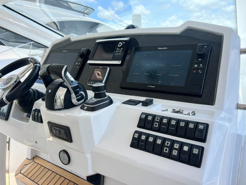 
								Azimut 40 Verve 2018 full									