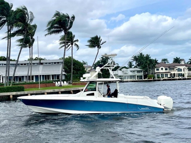 USA 2013 Boston Whaler 370 Outrage USD