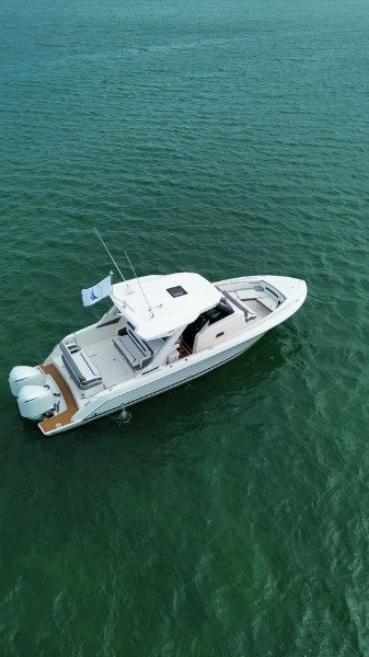 
								Tiara 34 LS 2021 full									