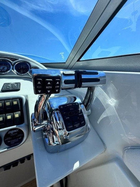 
								Crownline 300 LS 2008 full									