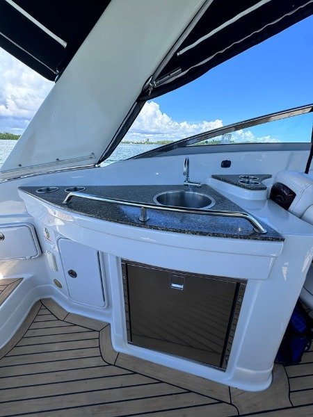 
								Crownline 300 LS 2008 full									